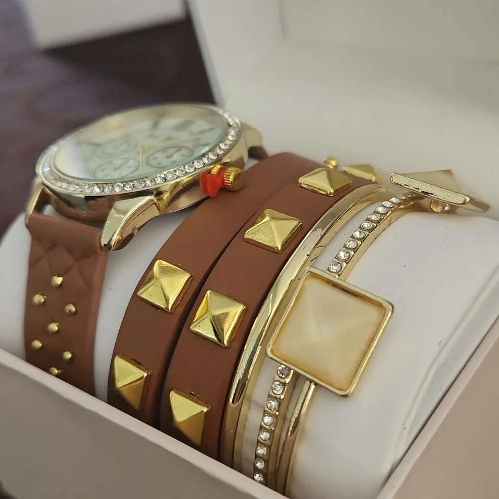 Jessica Carlyle 6 Piece Set - Brown Leather / Gold Accent Watch